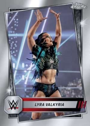 Lyra Valkyria - Raw
